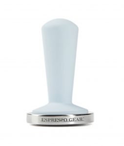 Abbildung des eines Espresso Gear Tamper der Baureihe "Luce" mit blauem Griff.